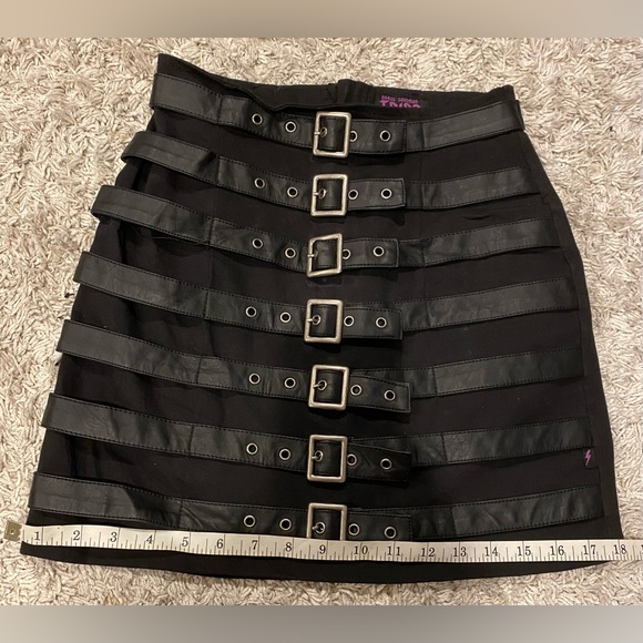 Rare Tripp NYC Dang Goodman Buckle Mini Skirt Size S - Picture 8 of 10